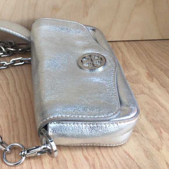 Tory Burch Silver Classic Mini Crossbody Bag - Picture 9 of 10
